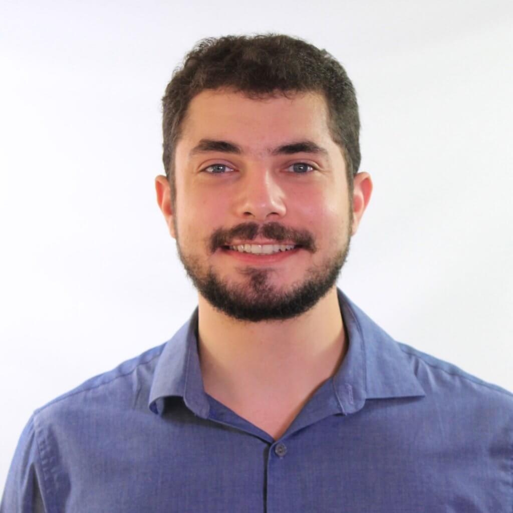 Dr Rafael Louzada